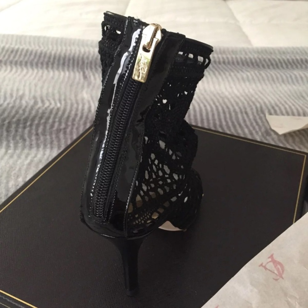 Vince Camuto Bootie - Picture 4 of 6